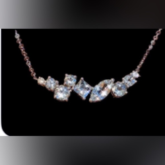 Round Square and Marquise cut Cubic Zirconias on 18” Chain Collar Necklace - Picture 5 of 10